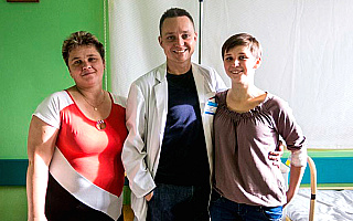 Lekarze z Olsztyna rekonstruują żuchwę 14-letniej Izy